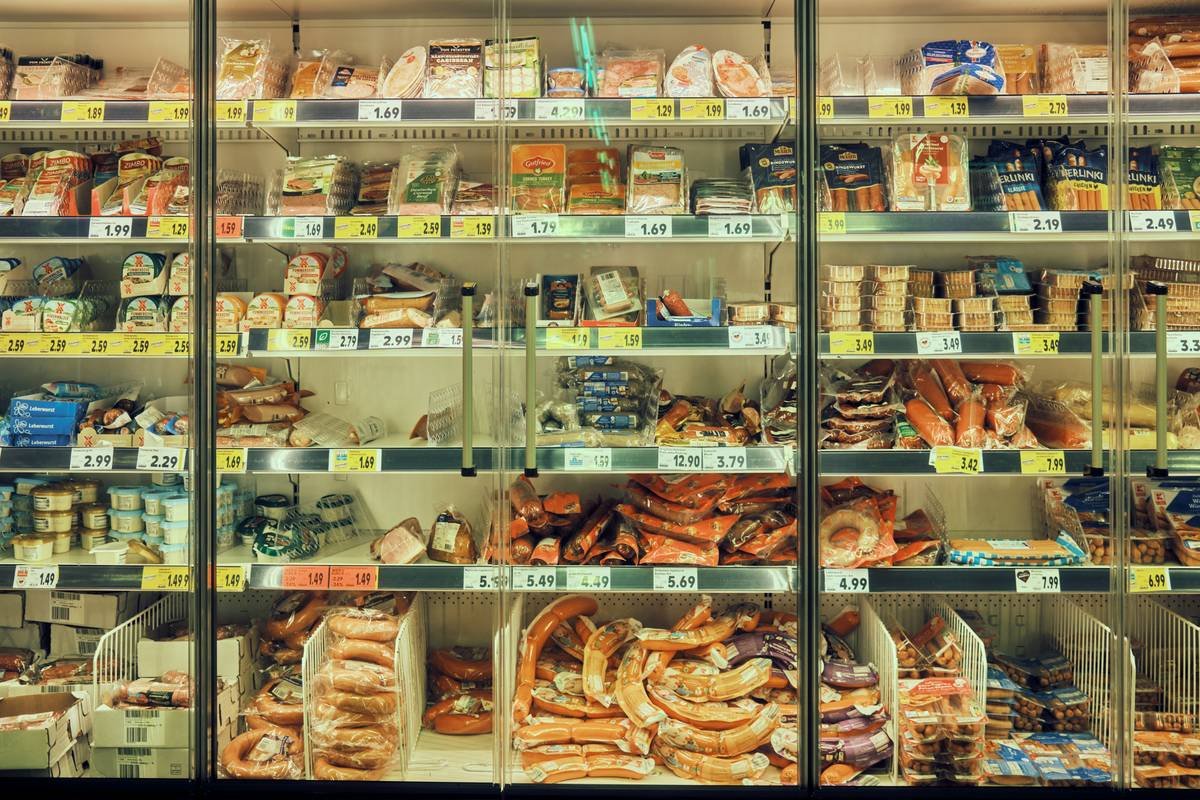 What Does Tops Friendly Markets Carry Out Cafe Actually Offer? (And How to Save Money Eating There)