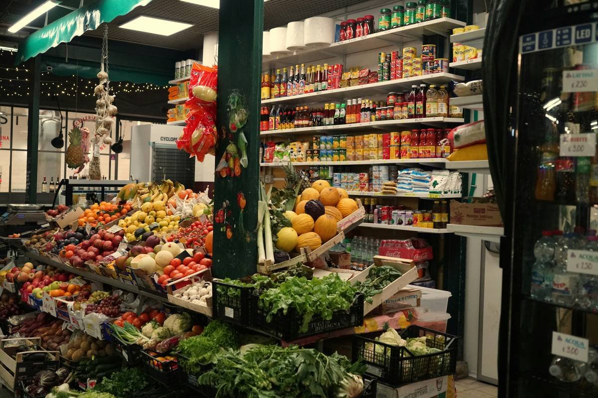 healthy choice markets inc: Your Secret Weapon for Eating Clean on a Tight Budget